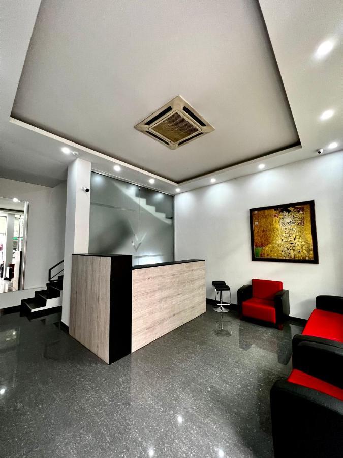 טביליסי Queen Hostel מראה חיצוני תמונה