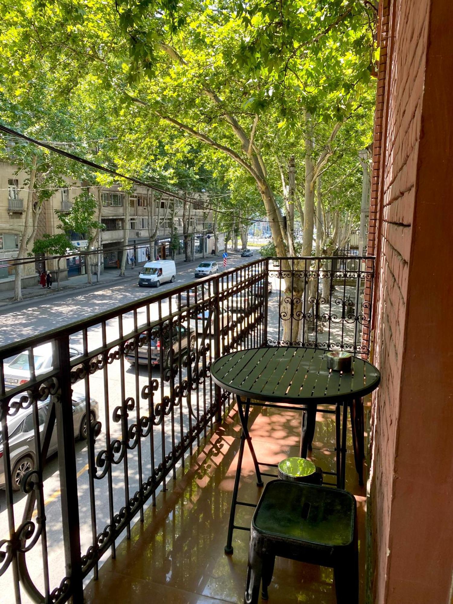 טביליסי Queen Hostel מראה חיצוני תמונה