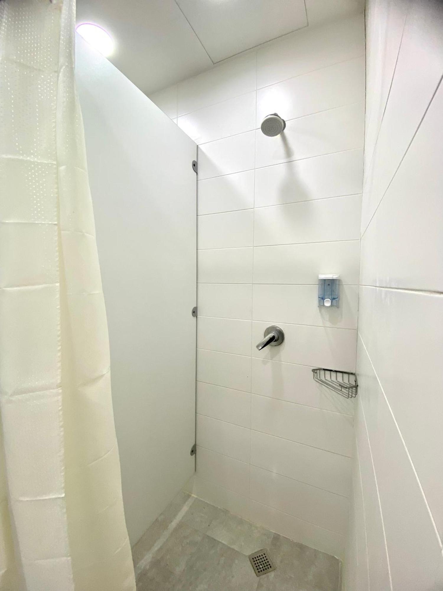 טביליסי Queen Hostel מראה חיצוני תמונה
